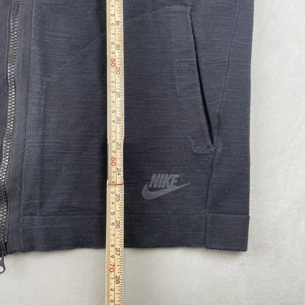 Nike Jacket Mens M Black Tech Knit Full Zip Bomber Mesh‎ Panels Comfy 810558-010